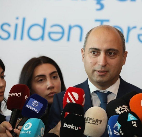 Nazir: "Ölkədə yoluxucu xəstəliklə bağlı karantinə alınan təhsil müəssisəsi yoxdur"