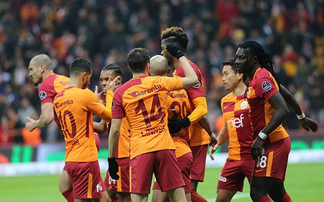 “Qalatasaray”ın Super Liqa matçının vaxtı dəyişdirildi