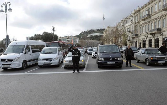 Xocalı soyqırımı qurbanlarının xatirəsi bir dəqiqəlik sükutla yad olunub