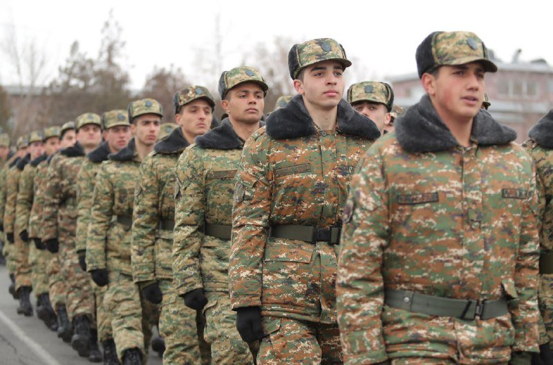 Ermənistanda ordu üçün yeni hərbi nizamnamə hazırlanır