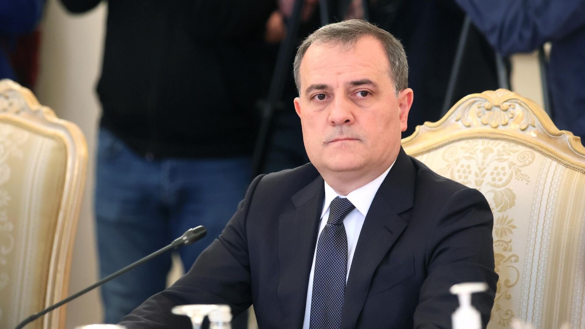 Ceyhun Bayramov Qətərin baş naziri ilə görüşüb