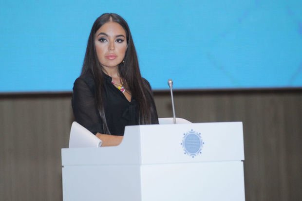 Leyla Əliyeva Moskvada verilən iftar süfrəsindən paylaşım etdi - FOTO