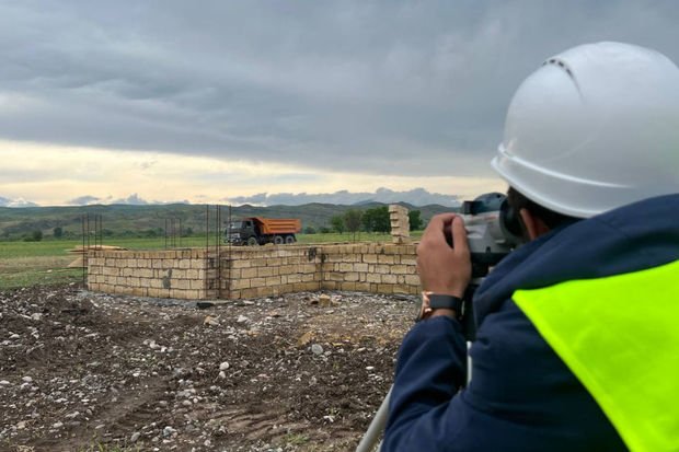 Qubadlı sakinlərinə ŞAD XƏBƏR: İki kənddə tikinti işlərinə start verildi - FOTO