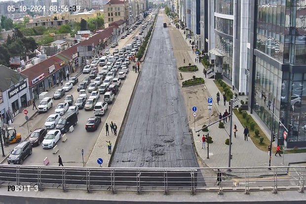 Sürücülərin NƏZƏRİNƏ: Bakının bir yolu bağlıdır