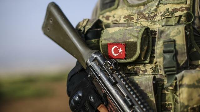 Türkiyə ordusu İraq və Suriyada 17 terrorçunu öldürüb