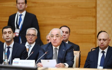 Baş nazir Minskdə Xəzər dənizinin dayazlaşması məsələsinə diqqət çəkdi