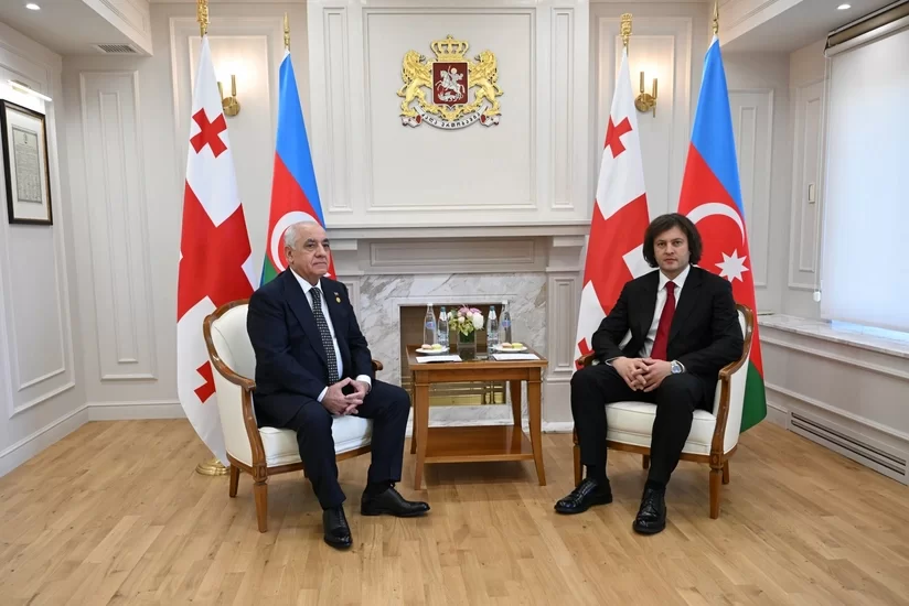 Pezeşkianı tənqid edənlərə oğlundan - Reaksiya