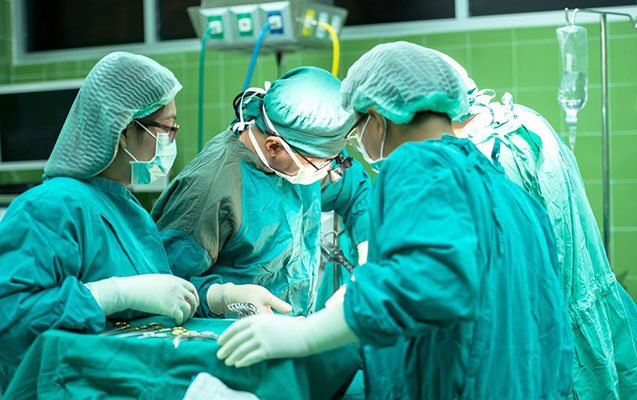 Bu il icra olunan cərrahi əməliyyatların sayı açıqlandı