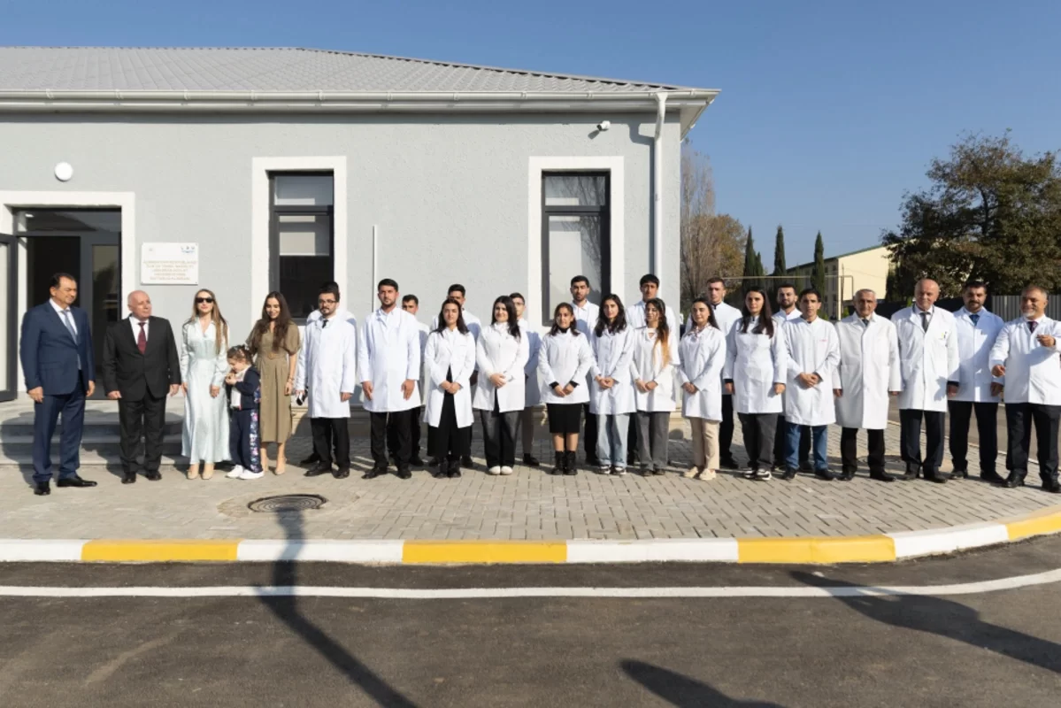 Leyla və Alyona Əliyevalar Lənkəran Dövlət Universitetinin nəzdində yaradılmış Baytarlıq Klinikası ilə tanış olublar