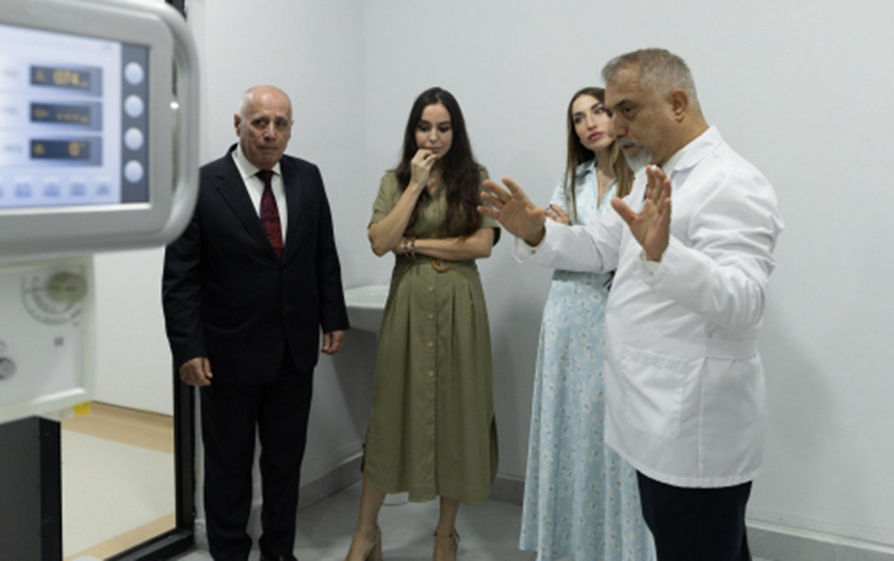 Leyla və Alena Əliyevalar Lənkəranda klinikada - Fotolar