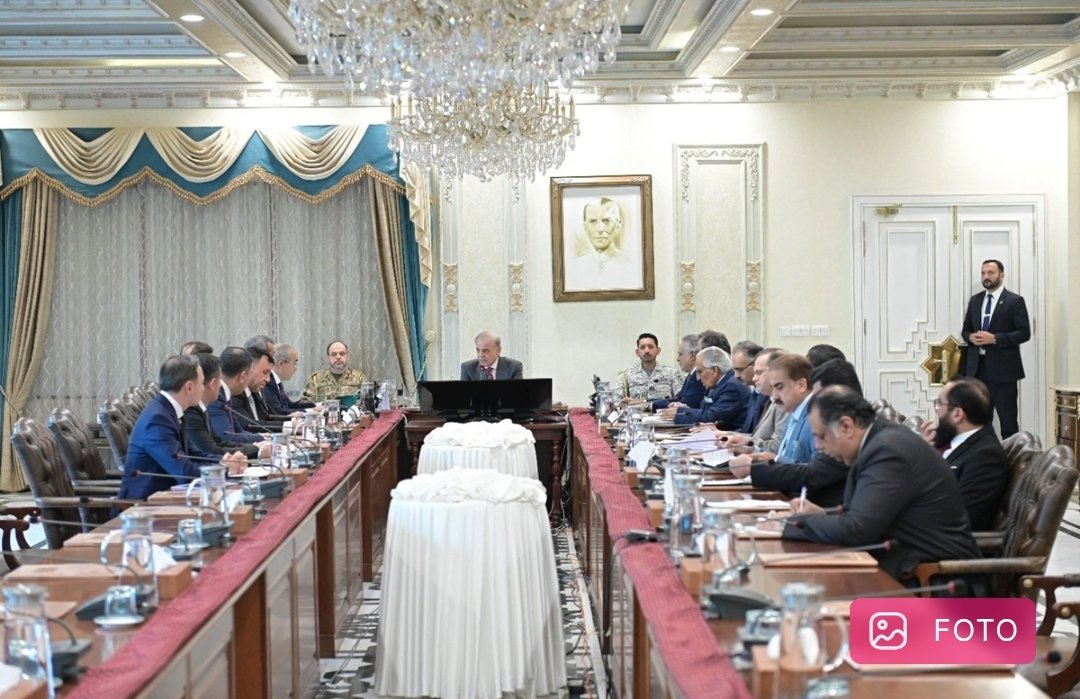 Pakistanın baş naziri Azərbaycanın iqtisadiyyat nazirini qəbul edib