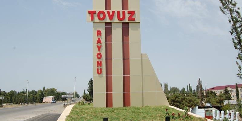Böyükqışlaq yolunda nəzarətsiz tikinti hər gün öz məcrasını genişləndirir