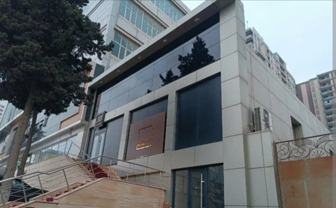 GECƏYARISI BAŞLAYAN QANUNSUZLUQ: “THE PLACE BAKU” NƏZARƏTDƏN YAYINIR