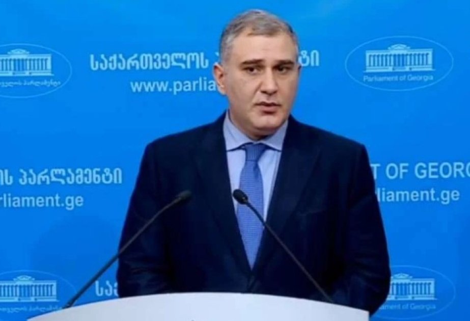 Xaricdə fasiləsiz altı aydan çox yaşayan Gürcüstan vətəndaşlarının dövlət tibbi sığortası dayandırılacaq